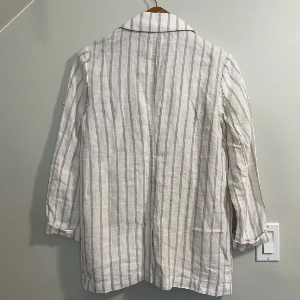 Garnet Hill Washed-Linen Blazer - Picture 3 of 13